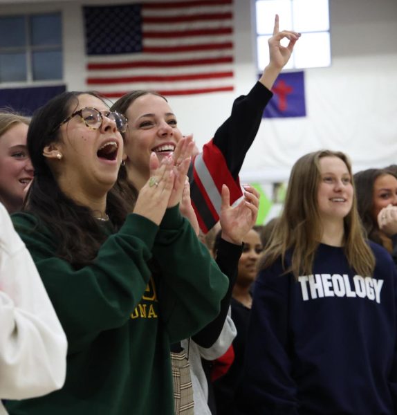 Students cheer during Sadies Basketball Games 